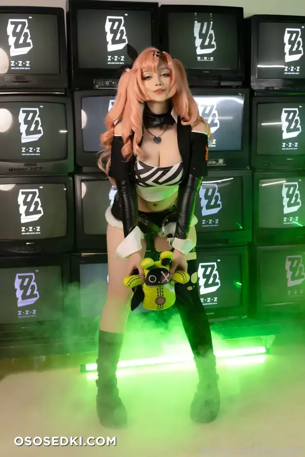 RunaRei - Nicole Demara - 5