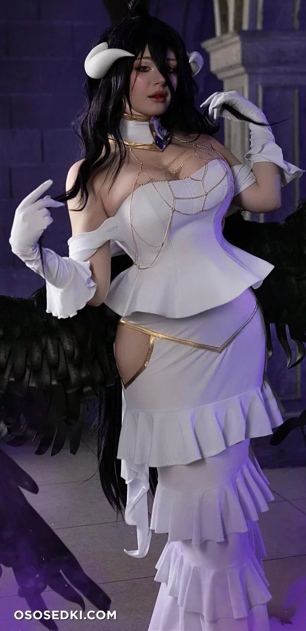 Liz Joestar - Albedo - Overlord - 4
