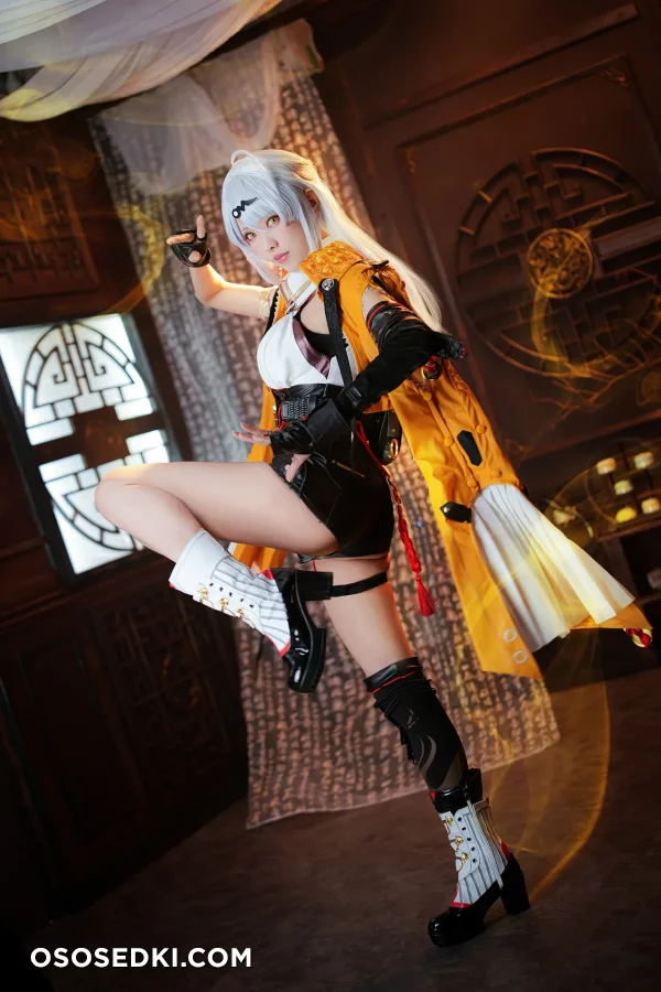 Ely Cosplay - Yixuan - Zenless Zone Zero - 3