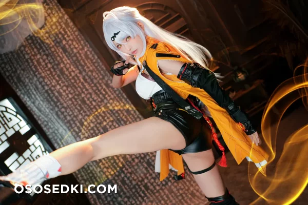 Ely Cosplay - Yixuan - Zenless Zone Zero - 5