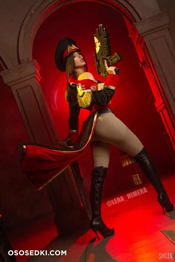 Valery Himera - Warhammer - Commissar Soboleva - 3