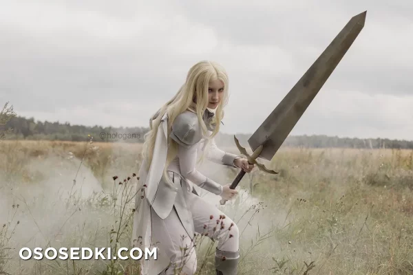 Hologana - Teresa - Claymore - 1