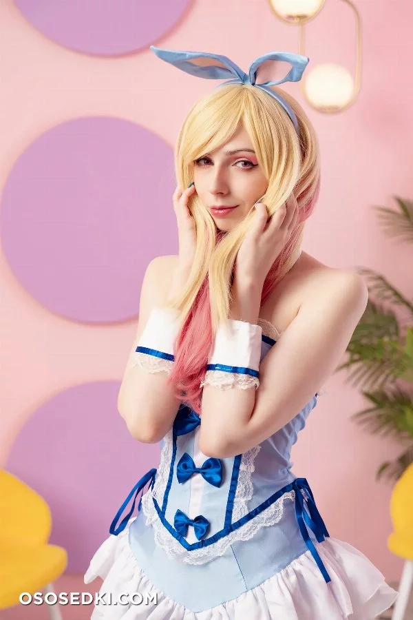 Victoria Lirell - Marin Kitagawa - Sono Bisque Doll Wa Koi O Suru  My Dress-up Darling - 2