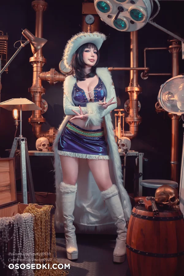 Umeko J - Nico Robin - One Piece - 3