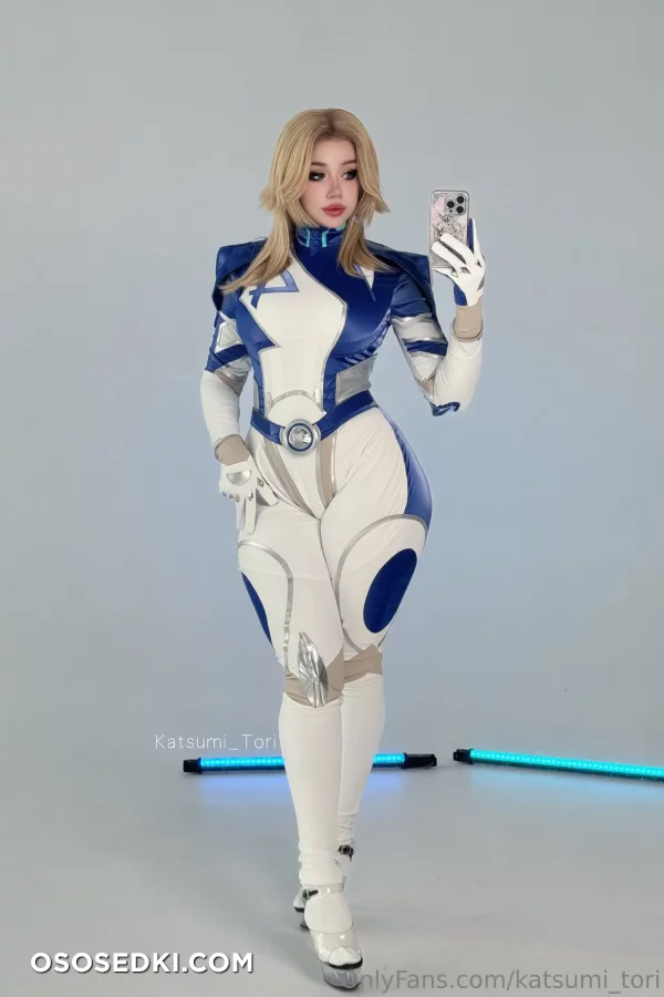Katsumi Tori - Susan Storm  Invisible Woman - Fantastic Four - 5