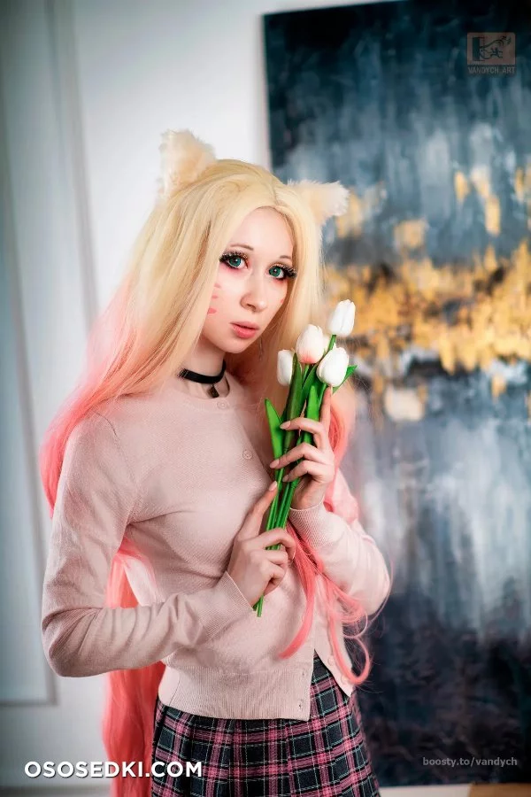 Alina Latypova - Ahri - League Of Legends - 3