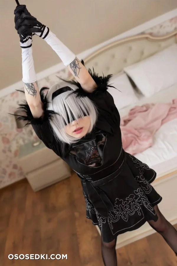 Karneli Bandi - 2b - Nier Automata - 5