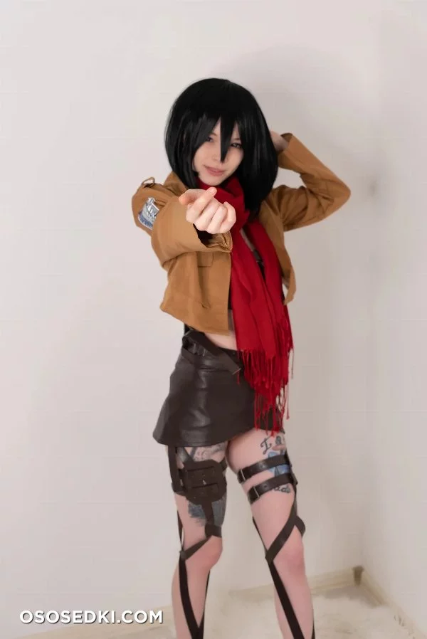 Karneli Bandi - Mikasa Ackerman - Shingeki No Kyojin  Attack On Titan - 5
