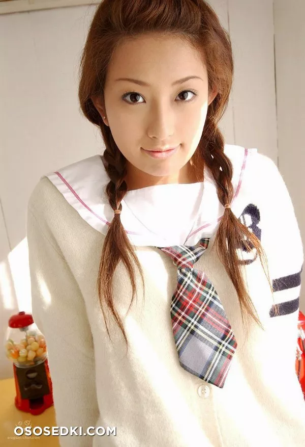 Yoshizaki Nao - 5