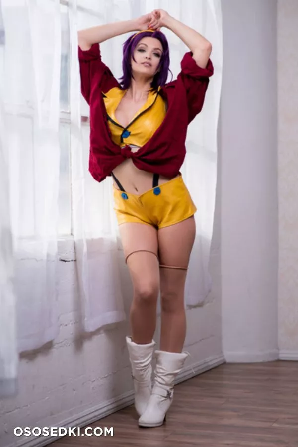 Danielle Denicola - Faye Valentine - 1
