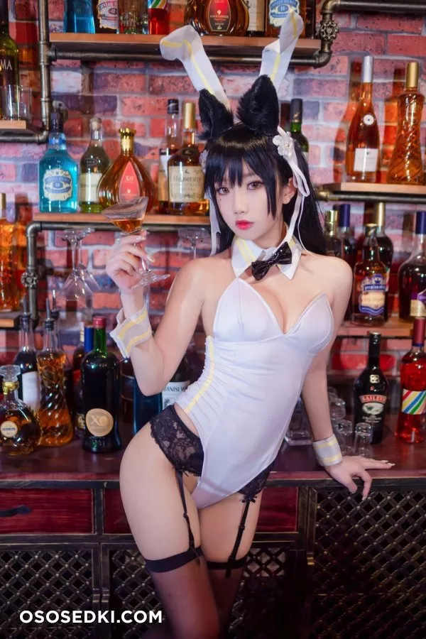 [鬼畜瑶在不在]碧蓝航线爱宕 酒吧兔女郎 - 2