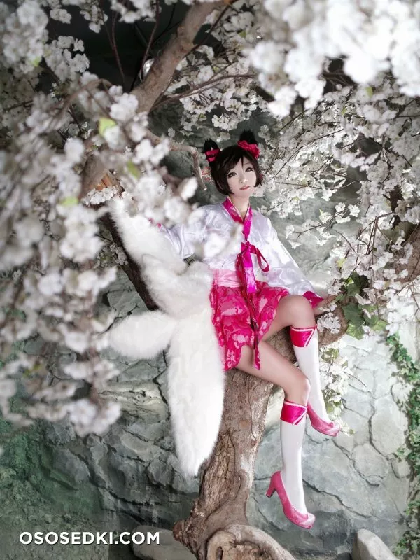 Dynasty Ahri (League of Legends) - 5