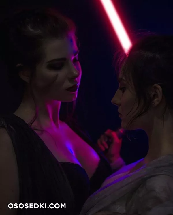 [Alice Nevermind] Dark vs Light Rey (Star Wars) - 4