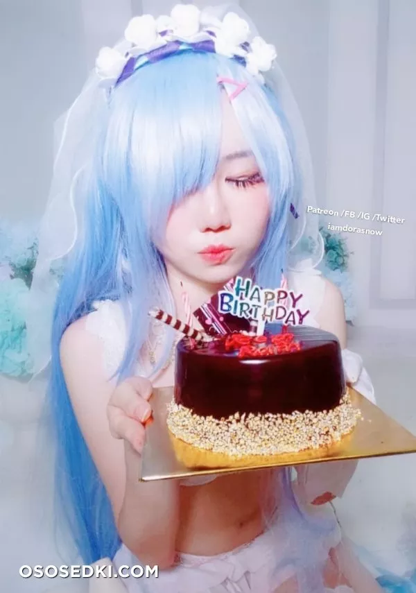 Sally-Dorasnow - Rem Birthday - 2
