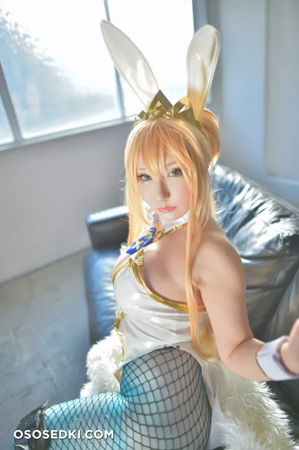 ShootingStar's (SAKU) Royal Bunny - 3