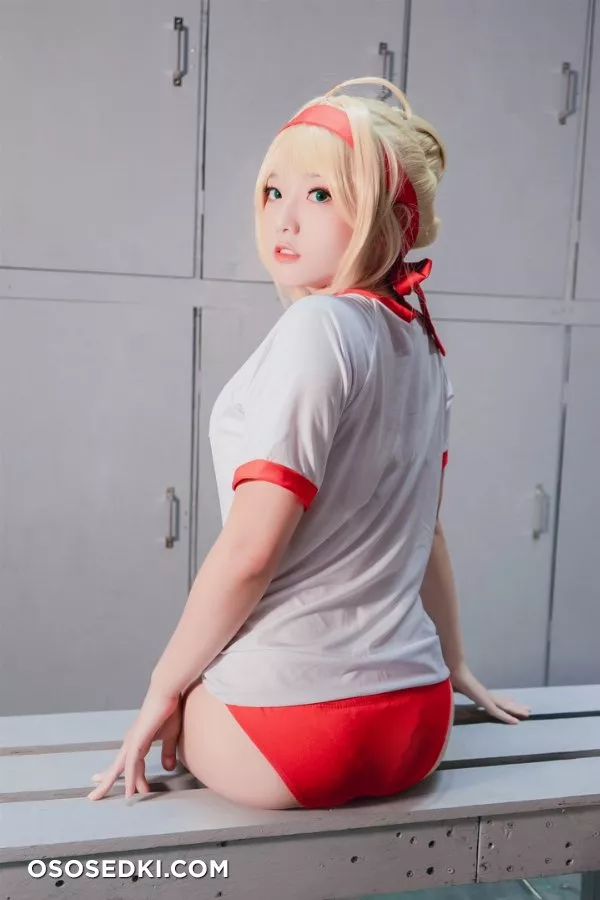 Messie Huang - Nero - 4