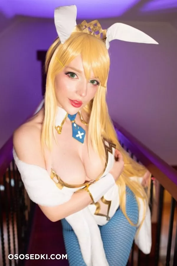 Katyuska Moonfox - Artoria Pendragon - 1