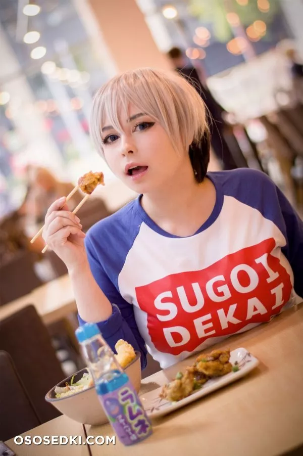 Yoshinobi - Uzaki-chan - 4