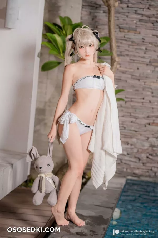 小丁泳装穹妹 - 5