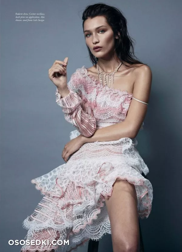 Bella Hadid - 4