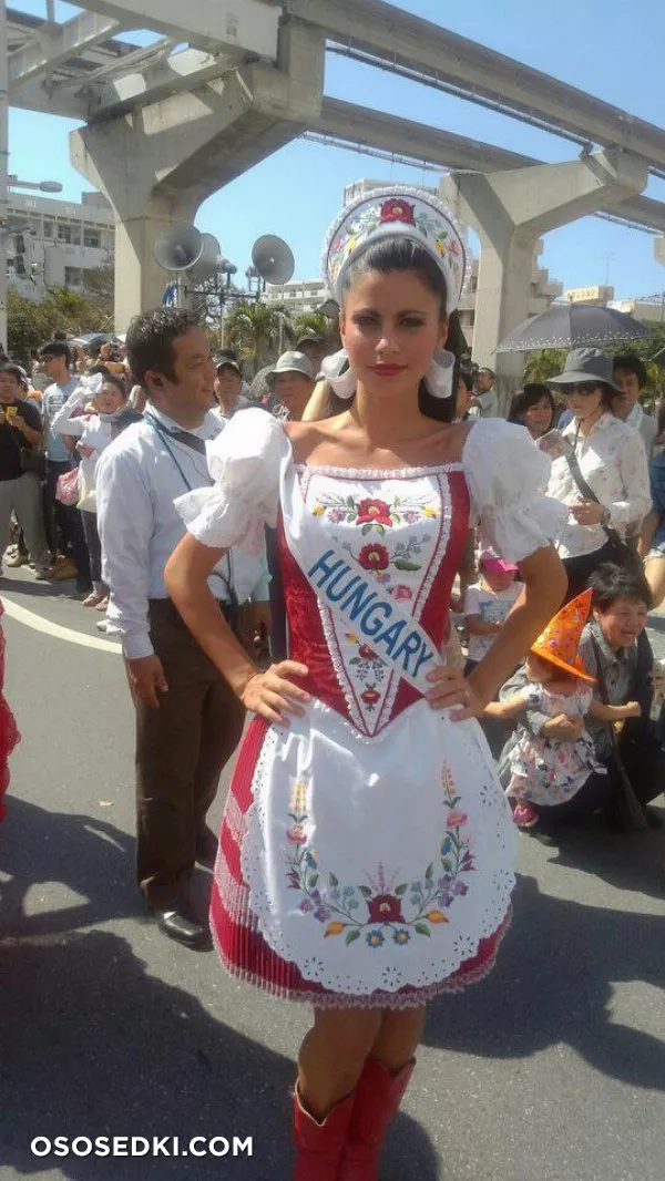 Claudia Kozma - 3