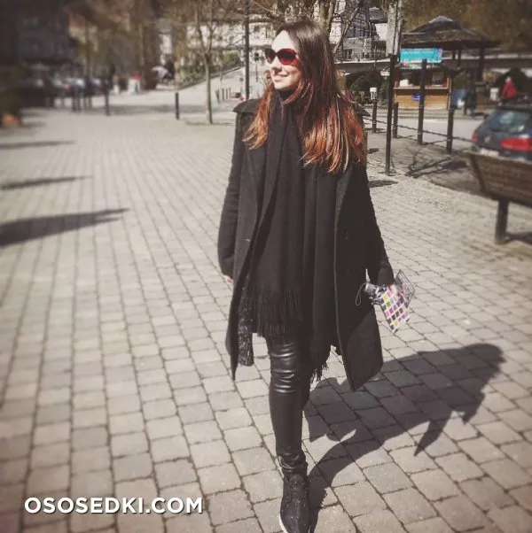 Ana Andreea Tomouanu - 1