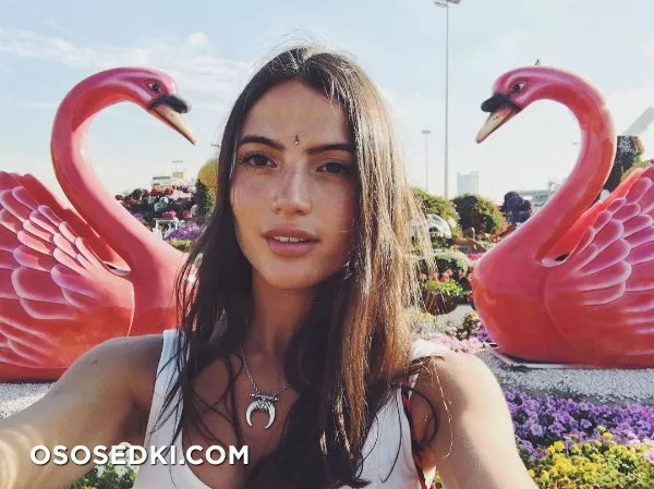 Rafaella Consentino - 5