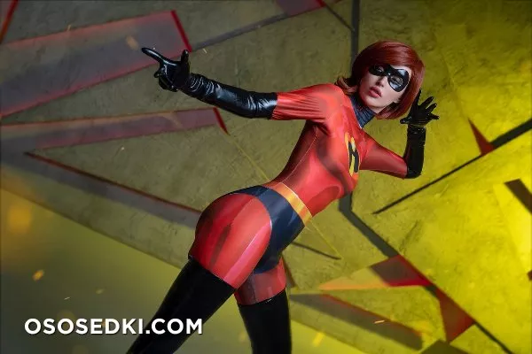 Helen &amp; Violet Parr - The Incredibles - 3