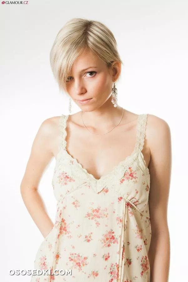 Nina - Subtle Topless - 3