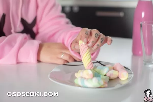 Deff8 - Sweet Milkshake - 1