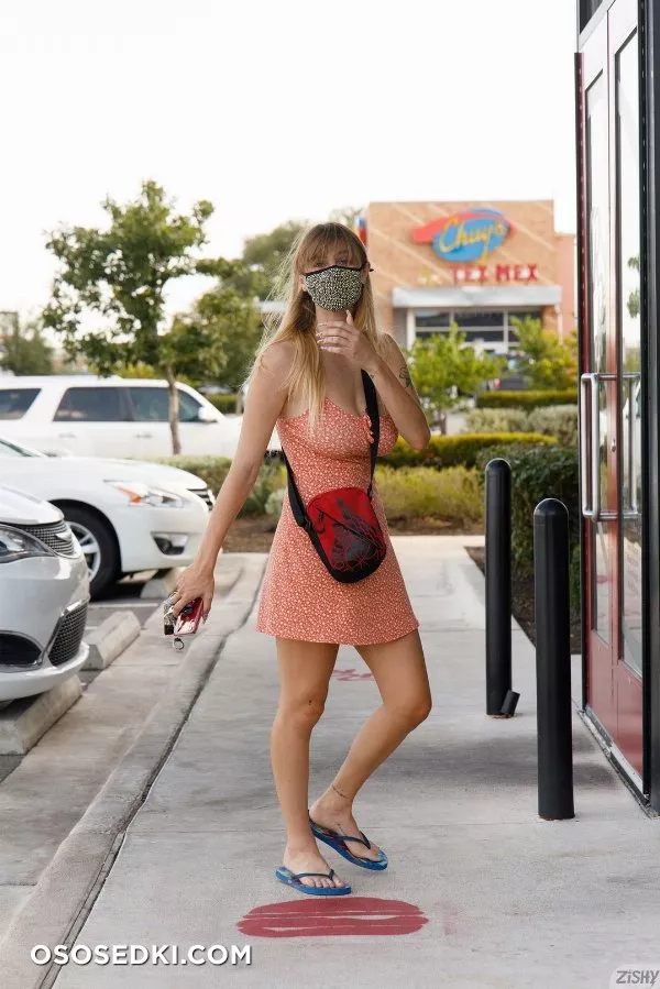 Angel Youngs Eats A Red Robin - 1
