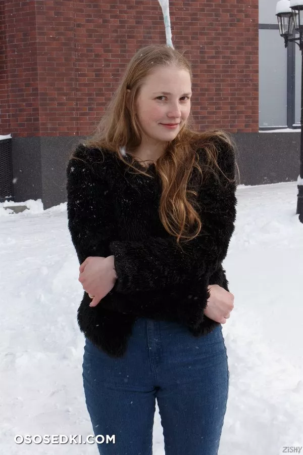 Lida Nowak Snow Is Quiet - 4
