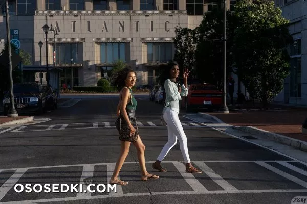 Kelsey and Dee in Atlanta - 5