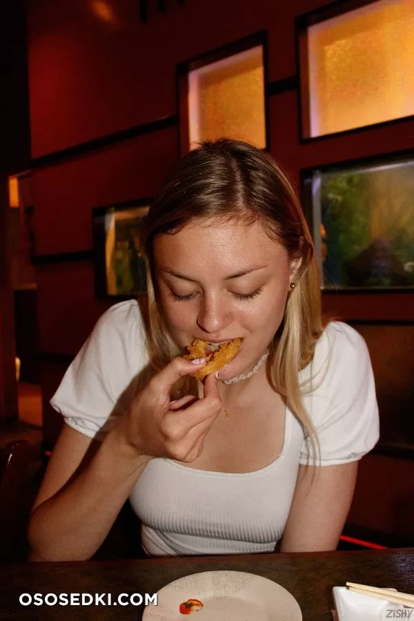 Amber Moore Sushi Nights - 5