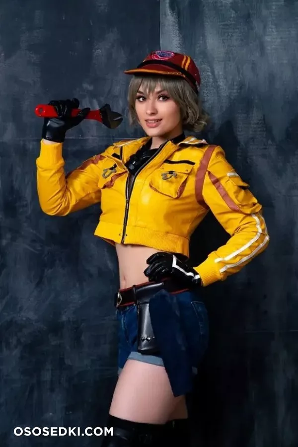 Juk. Cindy Aurum. Final Fantasy - 1