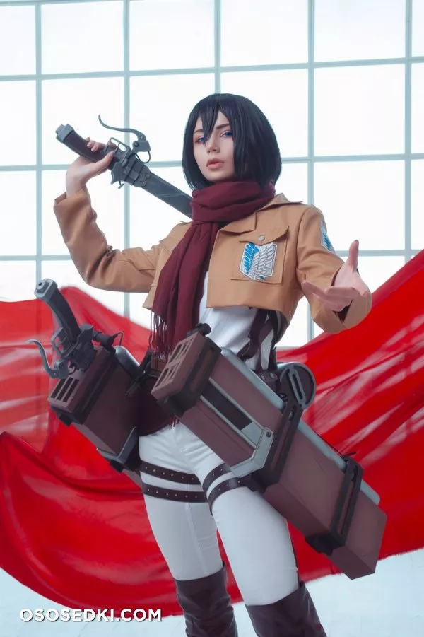 Oichi. Mikasa Ackerman. Attack on Titan - 1