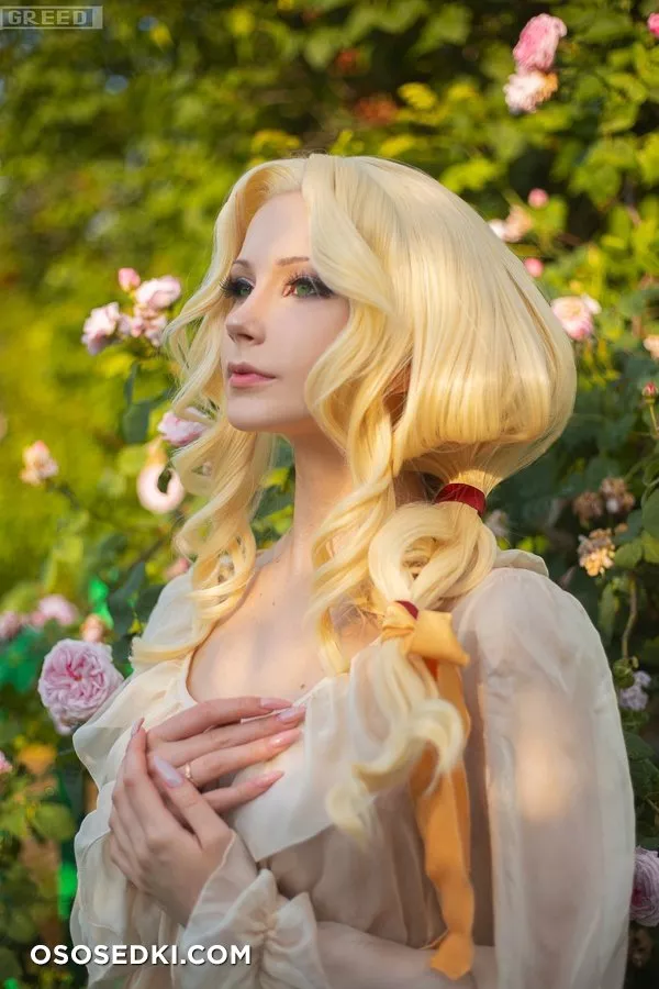 Oichi. Lisa. Castlevania - 1