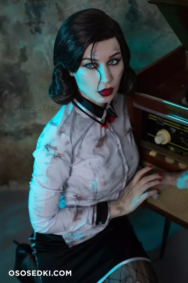 Kristy CHE. Elizabeth. BioShock - 3