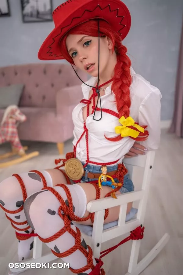 Caterpillar. Jessie. Toy Story. Shibari - 1