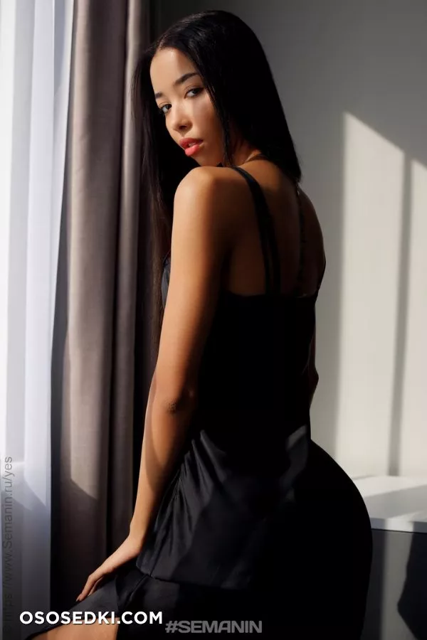 Lia Lin - 5
