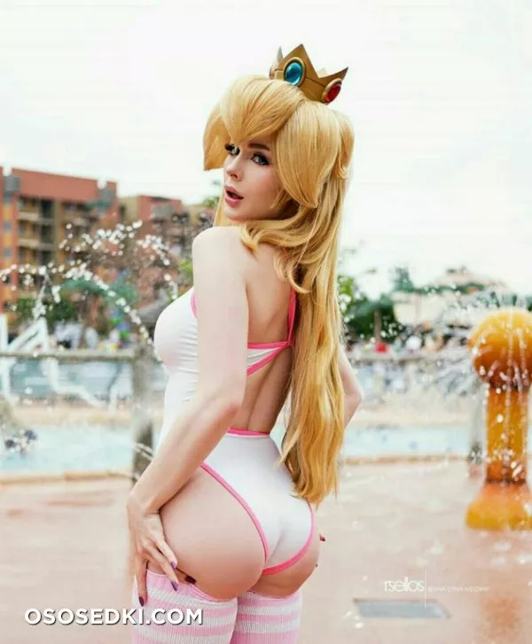 Jenna Lynn Meowri - 3