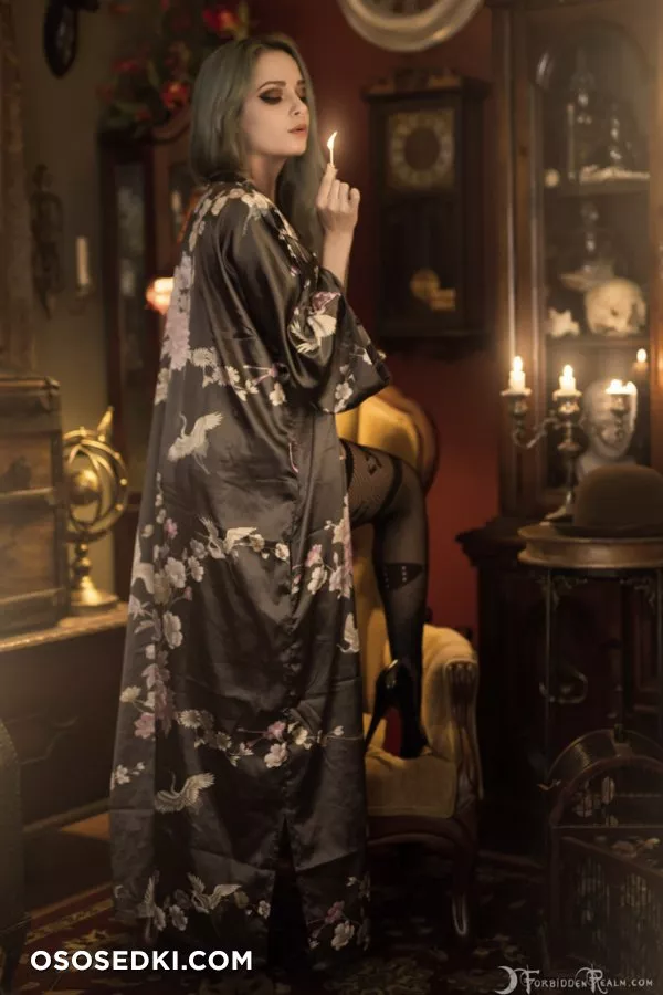Genevieve - Luxurious - 3