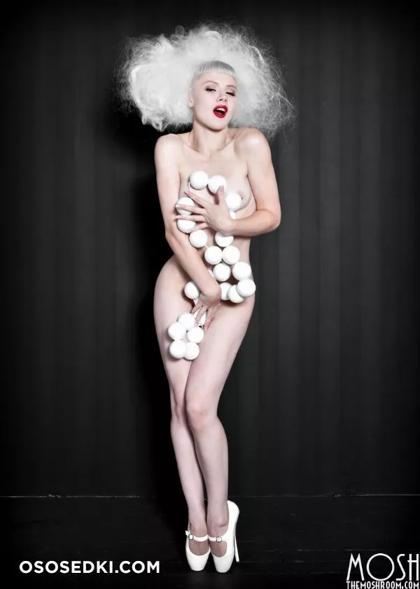 Miss Mosh  - Empearl - 1