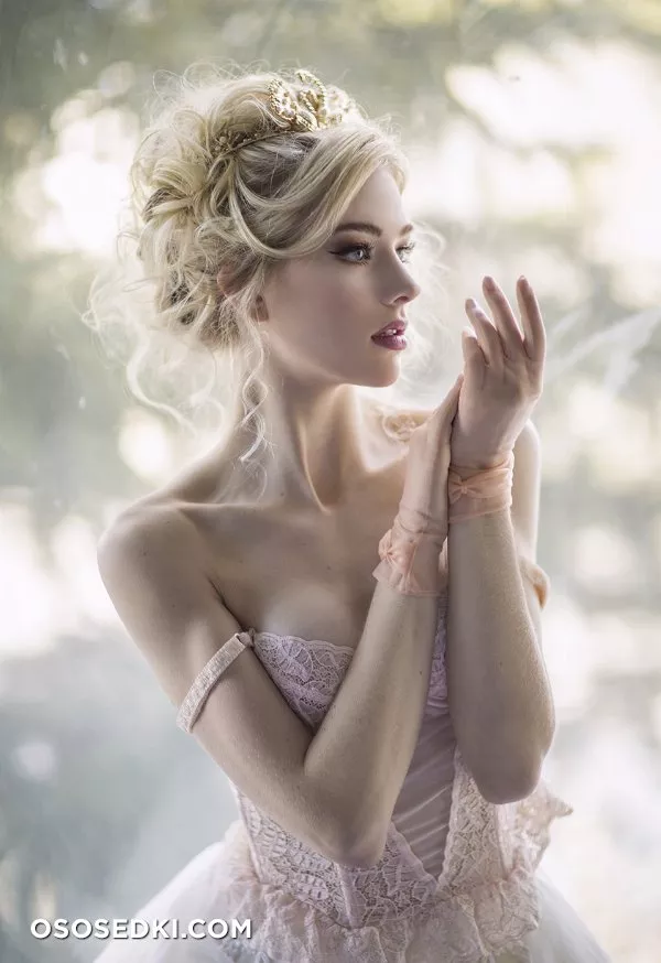 Emily - 3