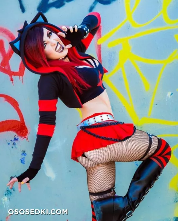 Jessica Nigri as  Various Pokemon - 1