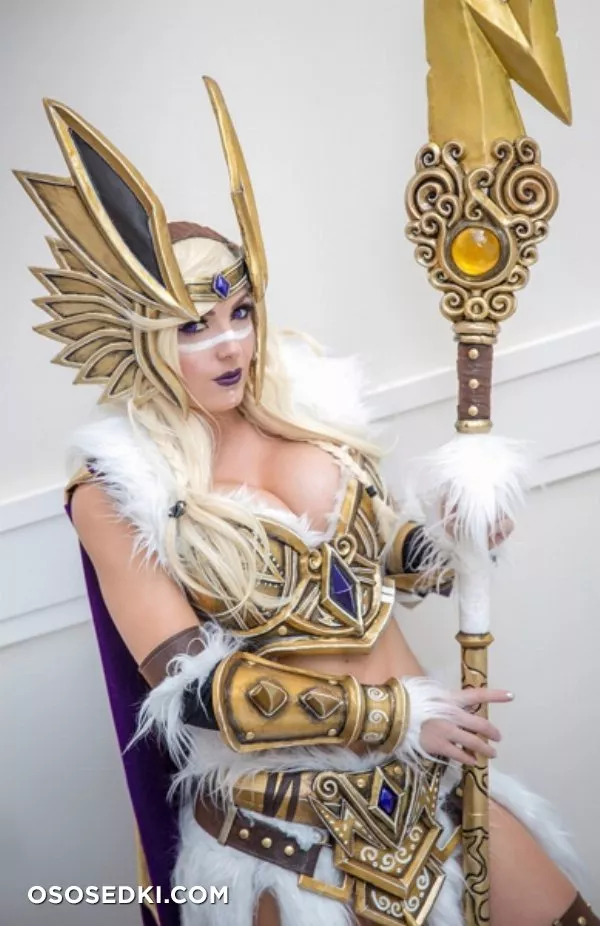 Jessica Nigri as  Various Pokemon - 5