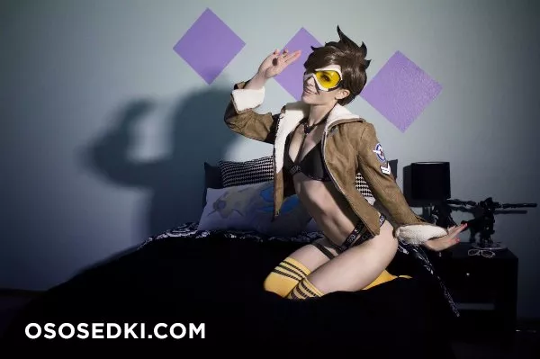 Bindi Smalls | Overwatch | Tracer - 1