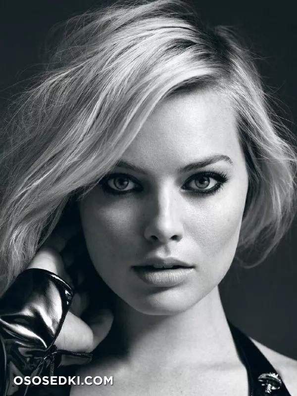 Margot Robbie - 5