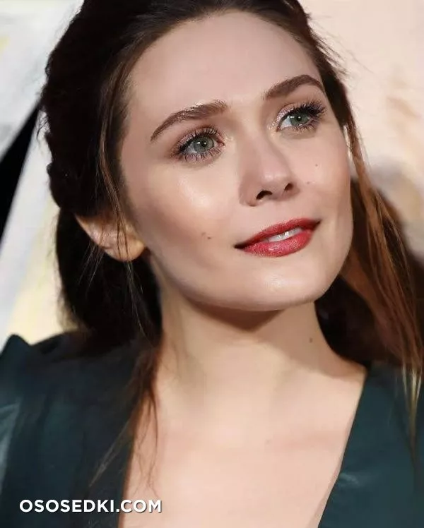 Elizabeth Olsen Pack 4 - 1