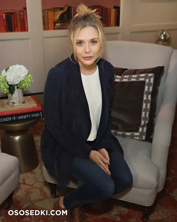 Elizabeth Olsen Pack 7 - 1